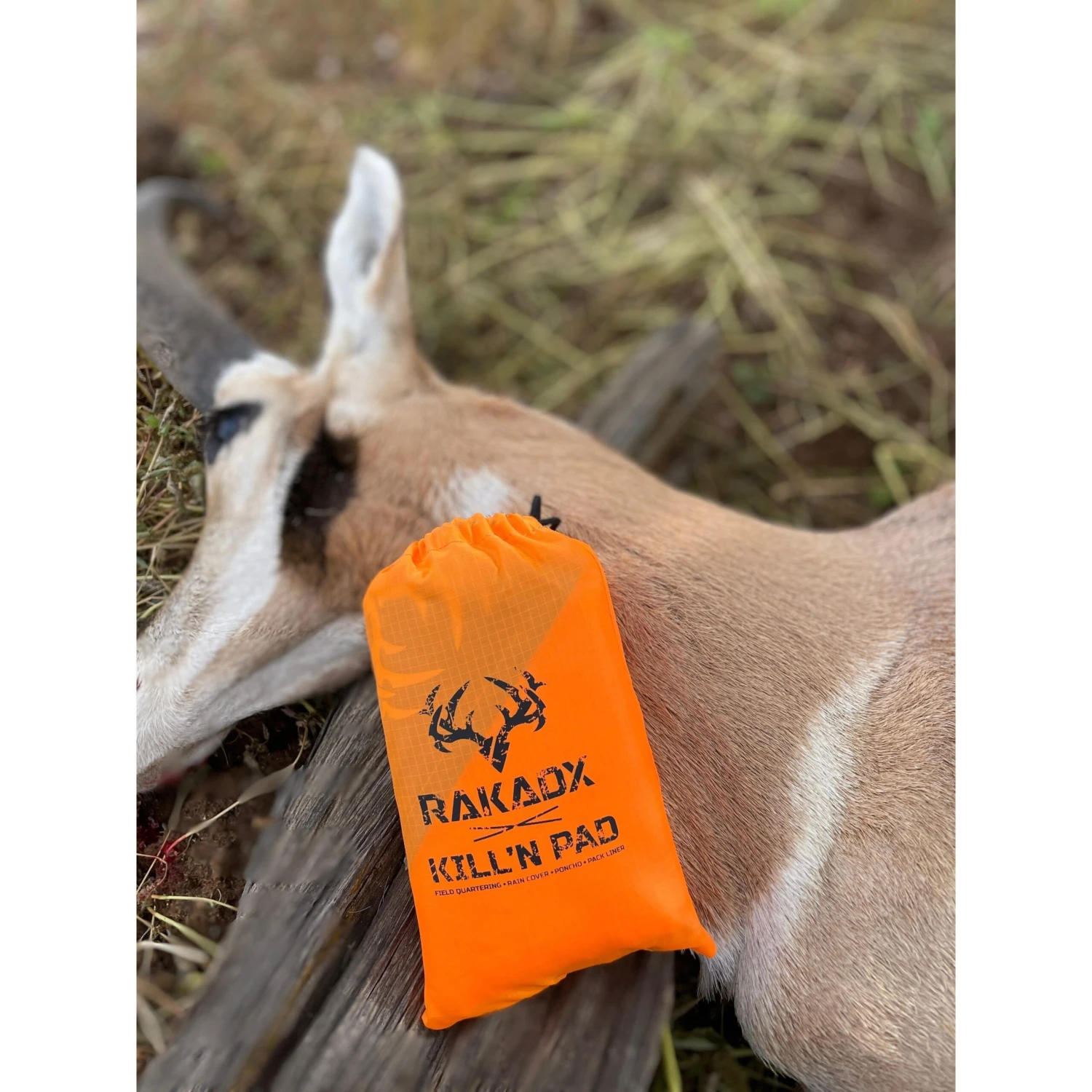 Kill 'N Pad - Field Quartering Ground Cover W/Stakes 13 Kill 'N Pad - Field Quartering Ground Cover W/Stakes - Image 11